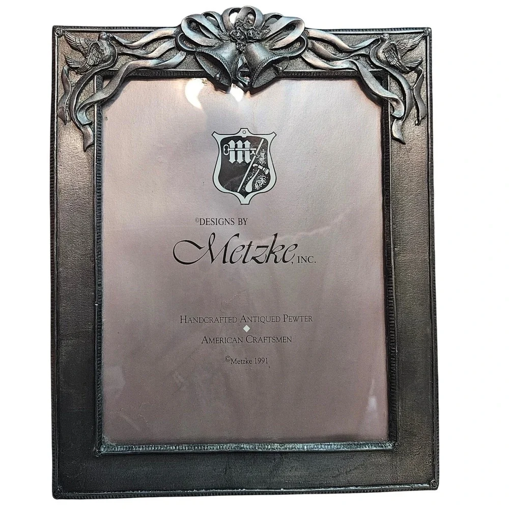 Vintage Metzke 1991 Handcrafted Antiqued Pewter Wedding Bells Birds‎ Photo Frame